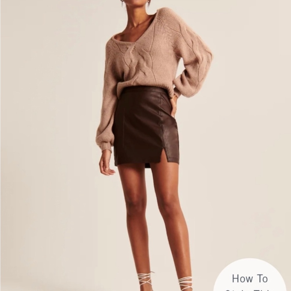 leather skirt